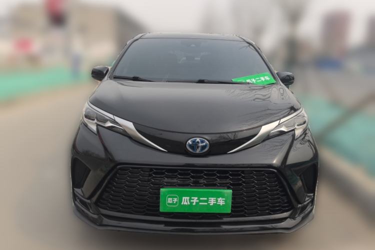 Used Toyota SIENNA 2021 2.5L Hybrid Ultimate Edition Front