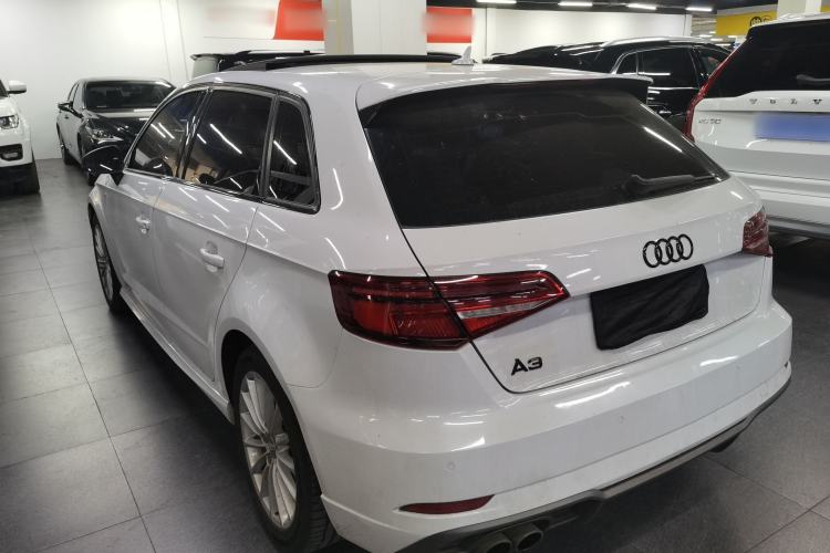 Used Audi A3 2017 Sportback 35 TFSI Fashion Model
