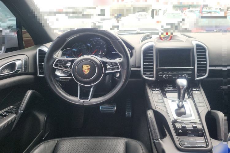 Used Porsche Cayenne  Steering Wheel