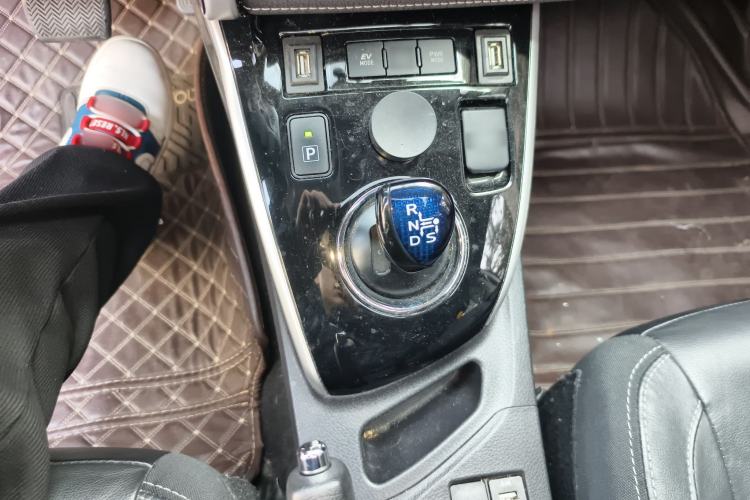 Used Toyota Corolla 2017 Revised Dual-Engine 1.8L E-CVT Elite Edition
