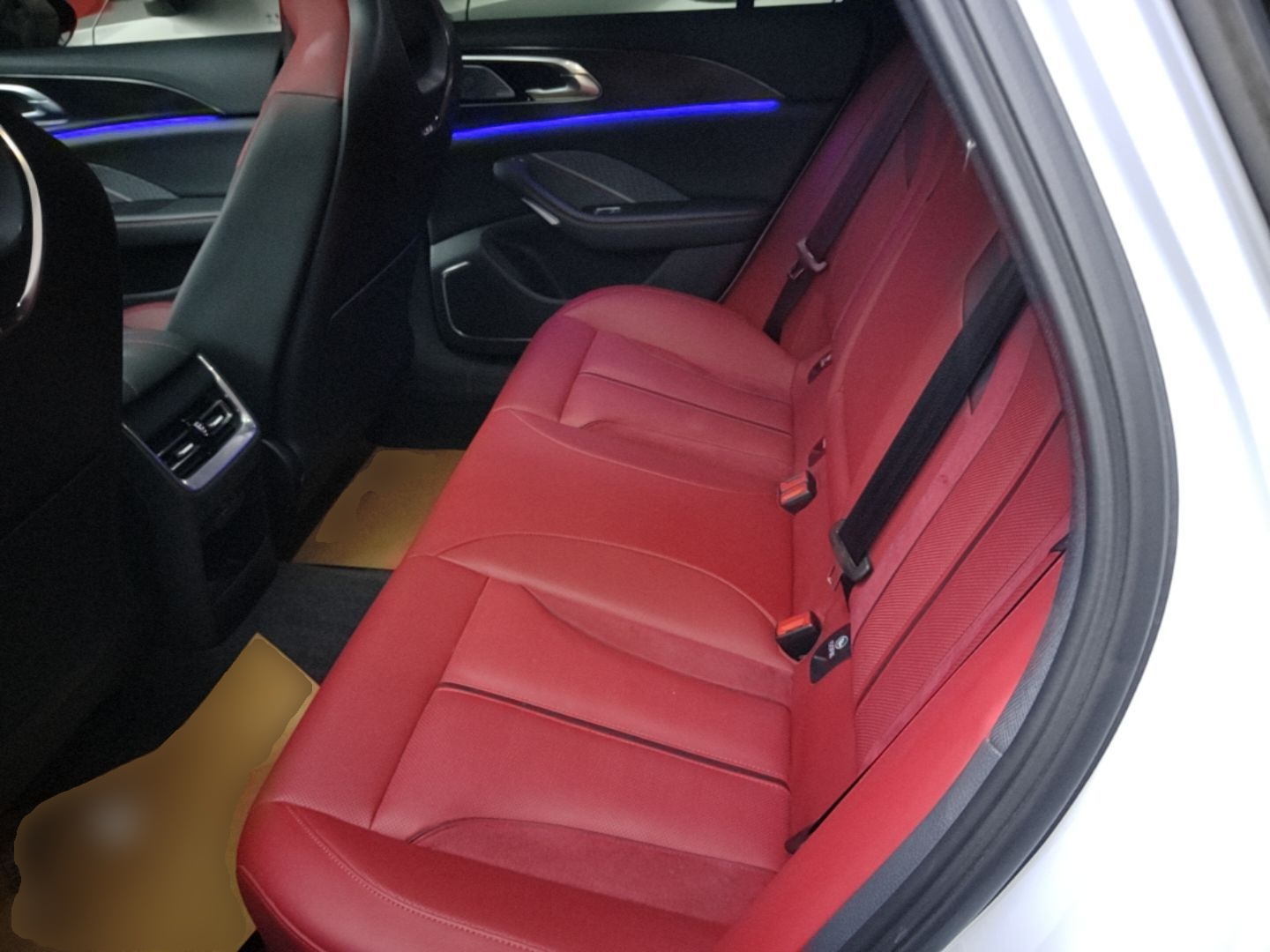 Hongqi H6 2025 2.0T ZhiShang Version — снимка 20