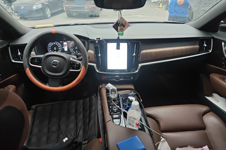 Used Volvo S90 2021 B5 Zhiyuan Luxury Edition
