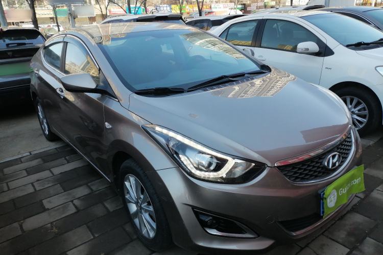 Used Hyundai Elantra (5th Generation / Langdong) 2016 1.6L Automatic Smart Version
