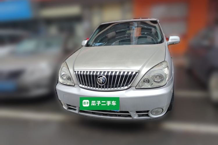 Used Buick GL8 2013 2.4L Classic Edition Front