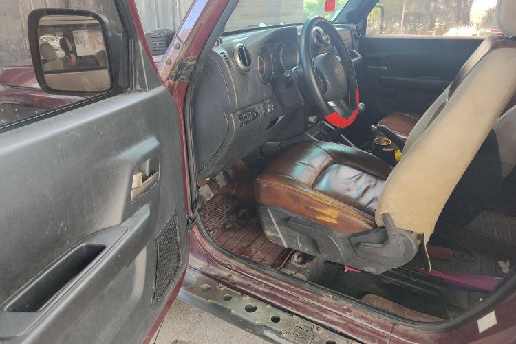 Used BAIC Off-Road BJ40 2014 2.4L Manual Cross-Country Edition
