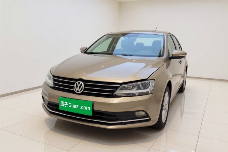 Used Volkswagen Sagitar 2017 1.6L Manual Comfort Model