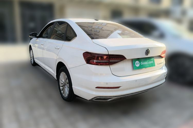 Used Volkswagen Lavida 2021 1.5L Automatic Comfort Edition
