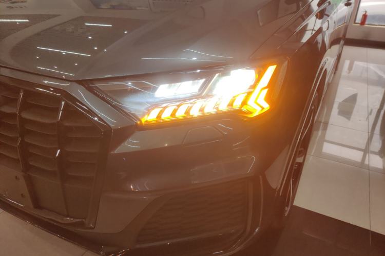 Used Audi Q7 2020 45 TFSI quattro S line Sport Limited Edition