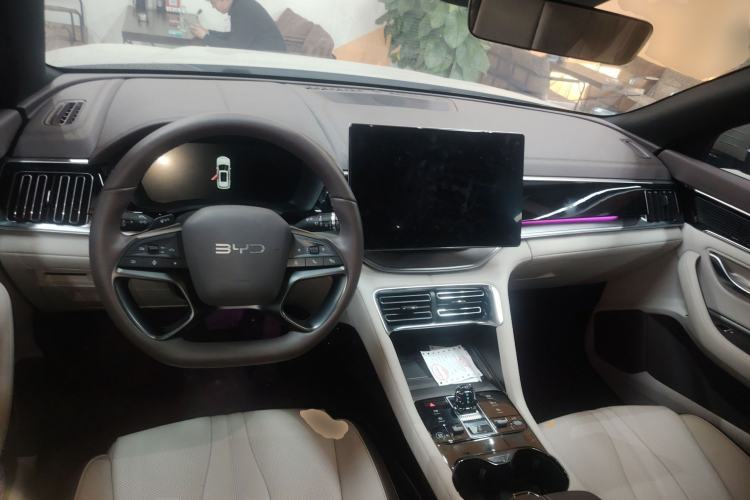 Used BYD Song PLUS New Energy 2025 EV Intelligent Driving Version 520km Premium Model
