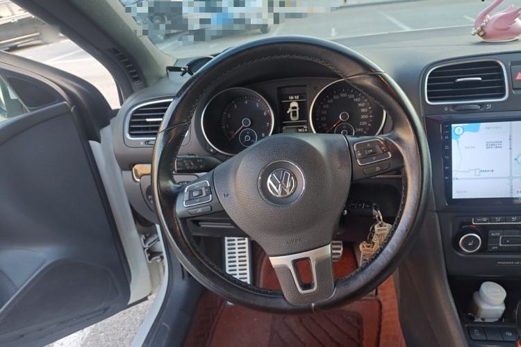 Used Volkswagen Golf 2012 1.4TSI Luxury Convertible Edition
