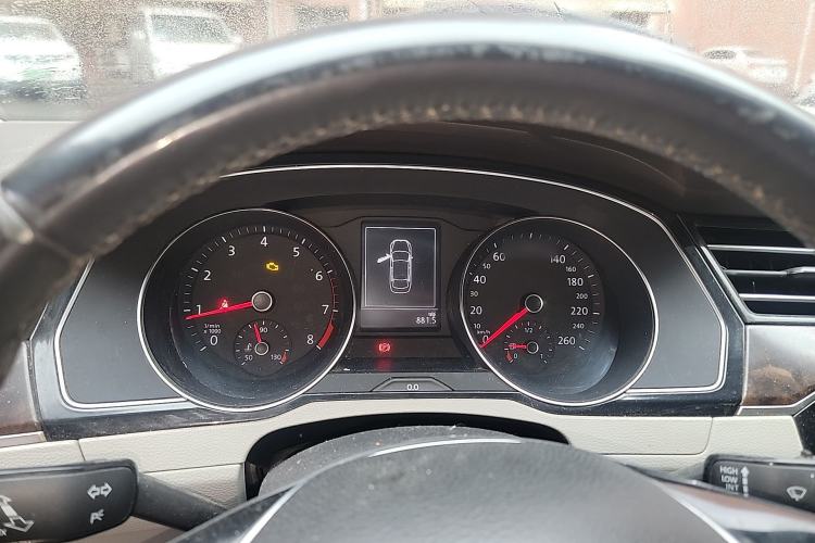 Used Volkswagen Magotan 2017 330TSI DSG Luxury Model Instrument Cluster