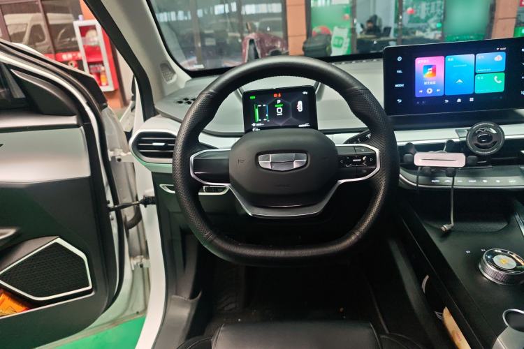Used Geometry A 2024 410KM Travel Edition
