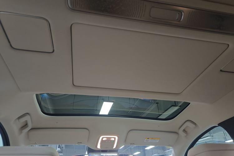 Used Nio ES8 2026 Model 6-seat Executive Luxury Edition Headliner