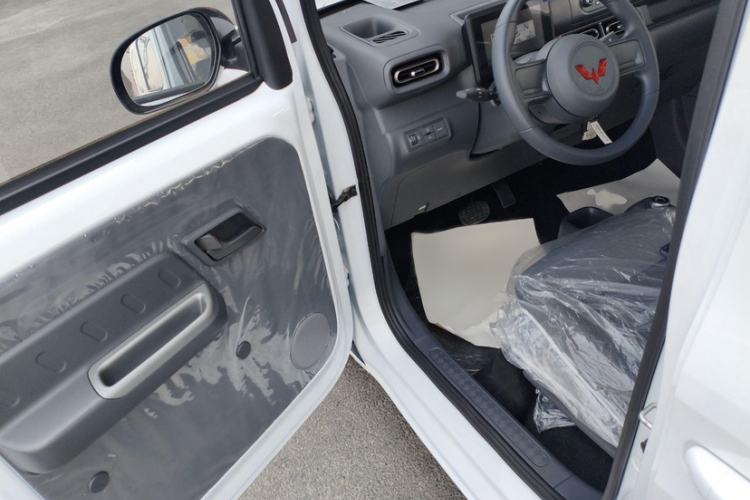 Used Wuling Zhiguang New Energy 2025 Standard Model