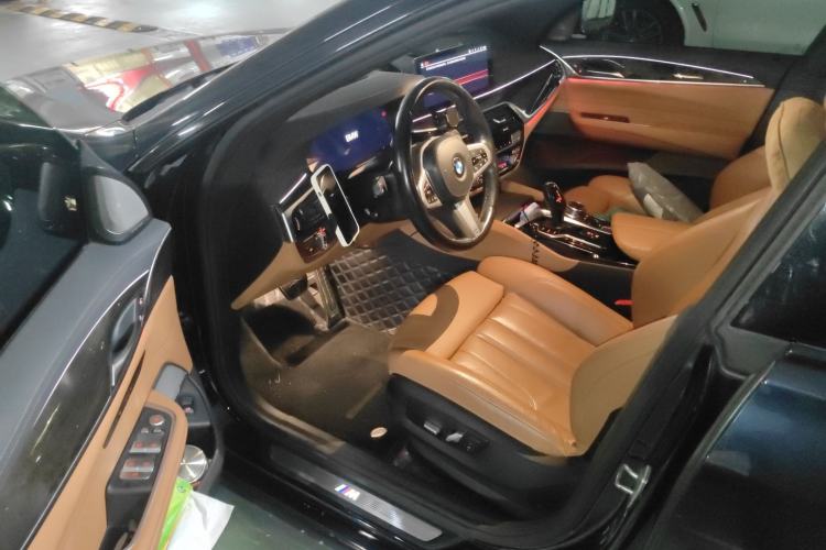 Used BMW 6 Series GT 2022 630i M Sport Package Driver Seat
