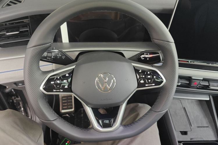 Used Volkswagen Tayron 2025 Tiguan L 380TSI 4Motion Luxury