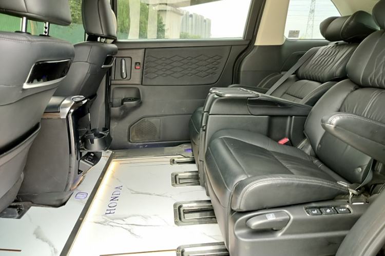 Used Honda Elysion 2022 2.0L eHEV Luxury First Edition