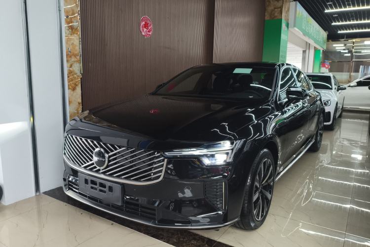 Used Volvo S90 2026 B5 Zhiyi Luxury Edition