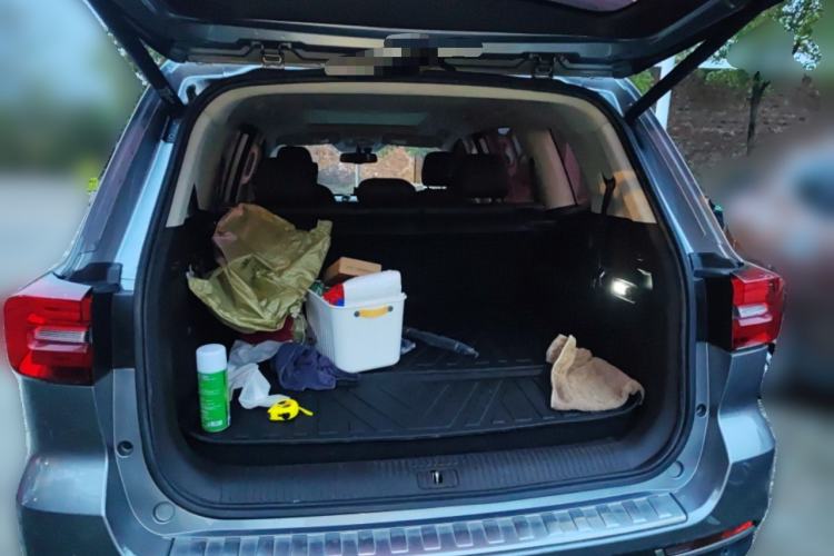 Used Roewe RX8 2018 30T Smart Connectivity Four-Wheel Drive Flagship Edition