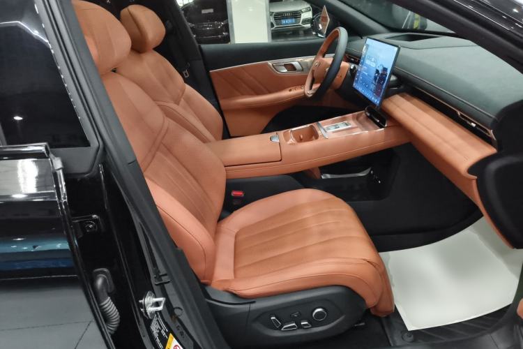 Used Deepal S07 2026 230Ultra with Huawei Qiankun ADS SE Edition Right Front Seat