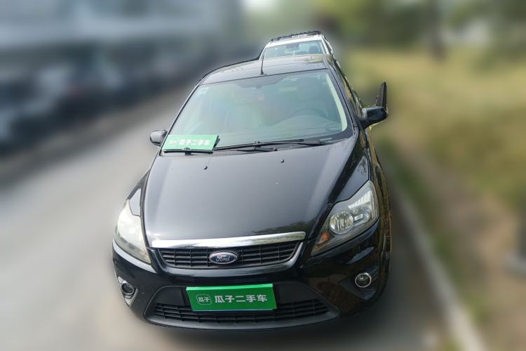 Used Ford Focus 2011 Hatchback 1.8L Automatic Fashion Edition
