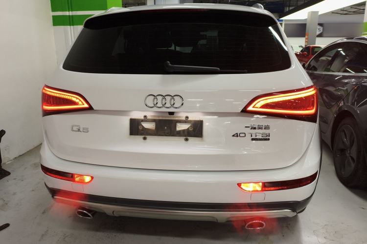 Used Audi Q5 2017 Plus 40 TFSI Technology Model Rear