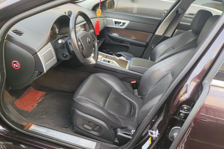 Used Jaguar XF 2015 XF 2.0T Sportbrake Luxury Edition
