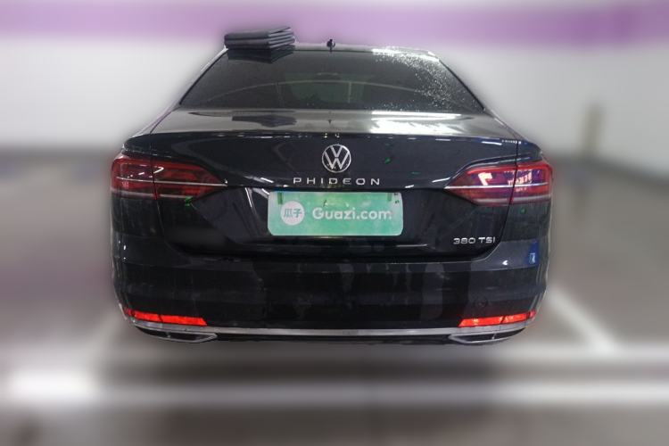 Used Volkswagen Phideon 2021 380TSI Luxury Edition
