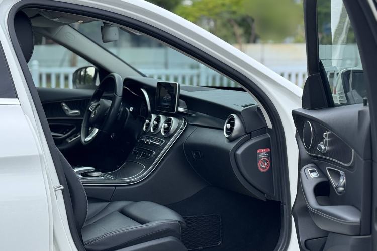 Used Mercedes-Benz C-Class 2015 C 200 station wagon