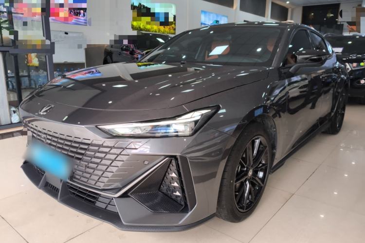 Used CHANGAN UNI-V 2022 1.5T Prestige Version