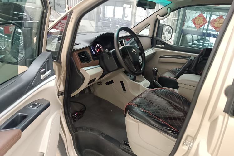 Used FORTHING Lingzhi 2019 Facelifted M5L 1.6L 7-Seater Base Model China VI Standard
