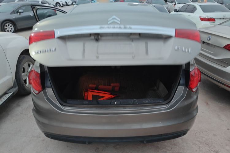 Used Citroen C4L 2014 1.6THP Intelligent Drive Automatic Dynamic Model
