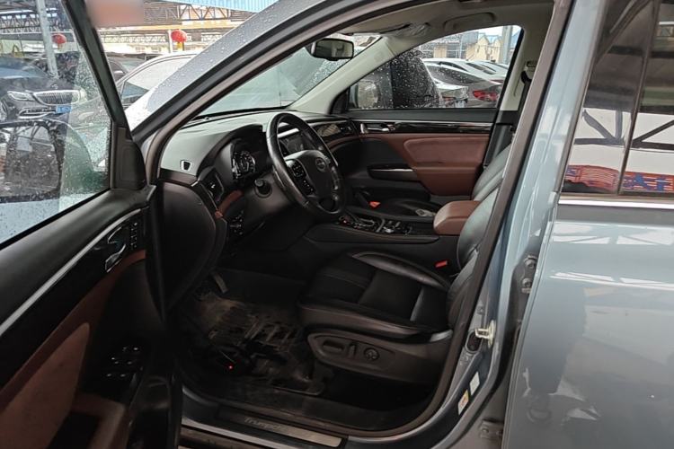 Used GAC Trumpchi GS8 2017 320T Four-Wheel Drive Luxury Smart Connectivity Version (7 Seats)
