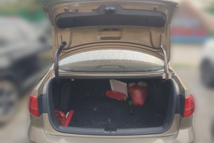 Used Volkswagen Sagitar 2015 1.6L Automatic Comfort Model