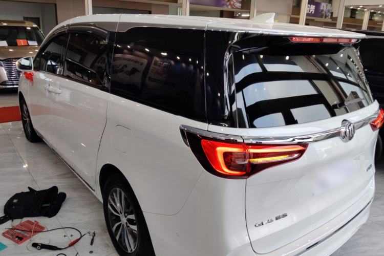 Used Buick GL8 2023 ES Lu Zun Deluxe and Yue Edition
