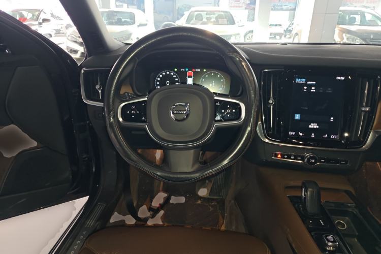 Used Volvo S90 2021 B5 Zhiyi Luxury Edition

