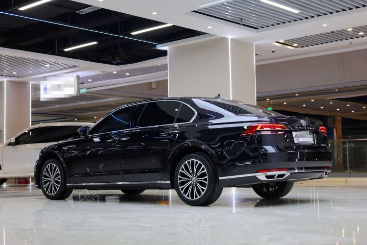 Used Volkswagen Phideon 2019 380TSI Two-Wheel Drive Business Edition China VI Standard