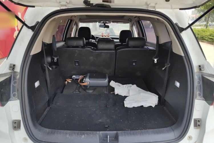 Used BYD Song MAX 2017 1.5T Automatic Smart Connect Elite 7-Seater
