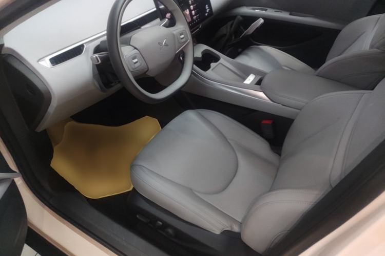 Used XPeng MONA M03 2025 600 with Ultra-Long Range Max Left Front Seat