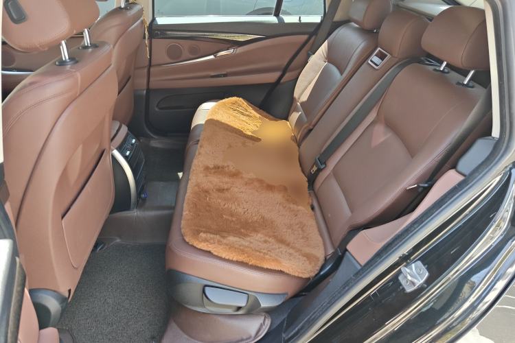 Used BMW 5 Series GT 2015 528i Leading Model Left Rear Seat