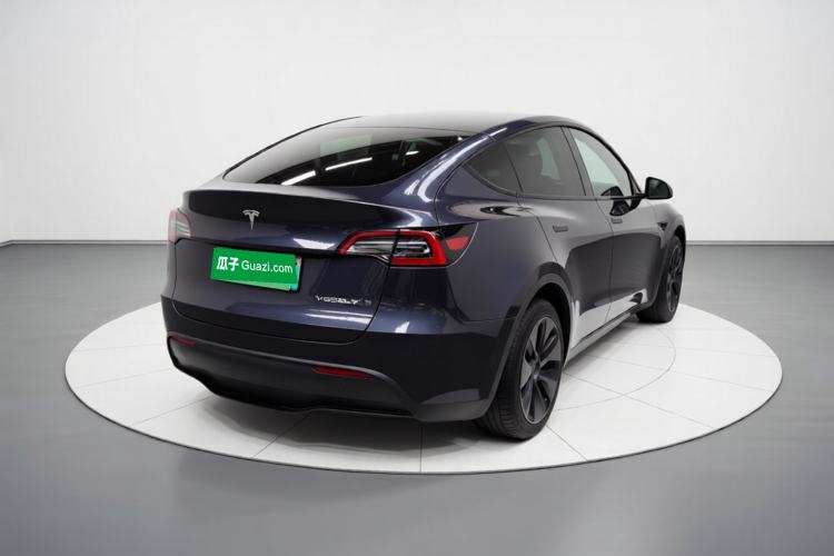 Used Tesla Model Y 2024 Rear-Wheel-Drive Version Rear Right 45 Deg