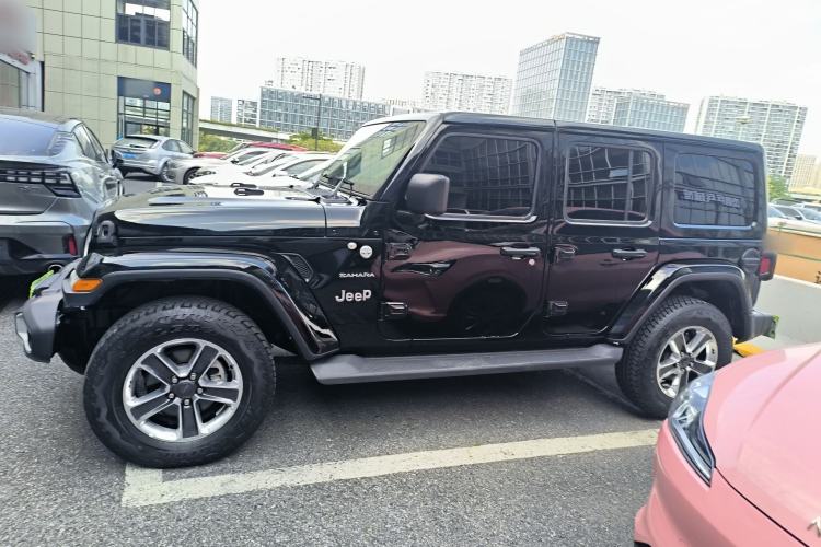 Used Jeep Wrangler 2020 2.0T automatic four-door parallel imported vehicle
