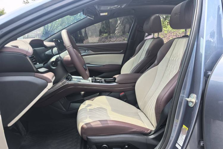 Used BYD Seal 2023 DM-i 1.5T 200km Flagship Model
