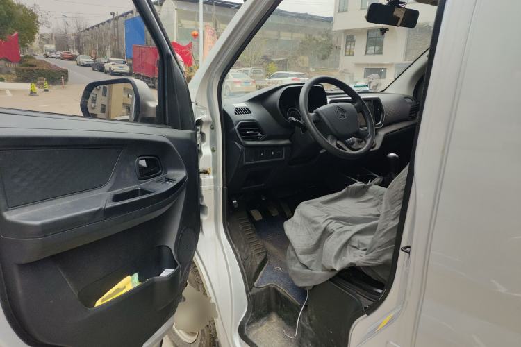 Used Chana Ruixing M60 2023 1.5L GDI Comfort-Class Passenger Vehicle 6/7 Seats