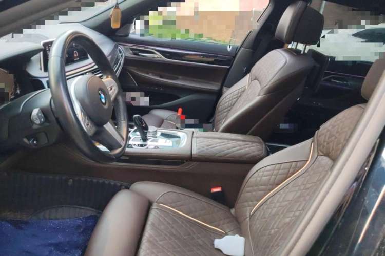 Used BMW 7 Series 2021 740Li Luxury Edition M Sport Package Left Front Seat