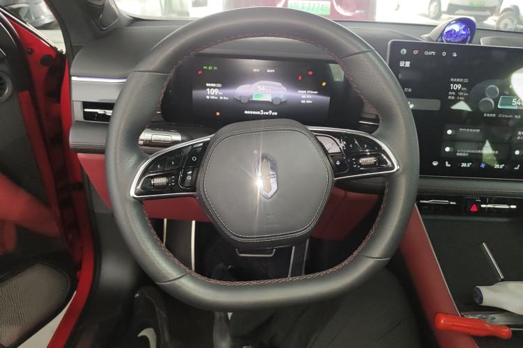 Used Hima AITO M5 2025 Extended-Range Ultra All-Wheel-Drive Version Steering Wheel