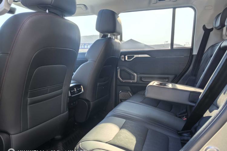 Used JETOUR Traveler 2023 2.0T All-Wheel-Drive CrossPRO
