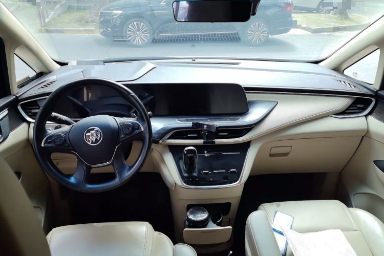 Used Buick GL8 2023 ES Lu Zun Deluxe Model
