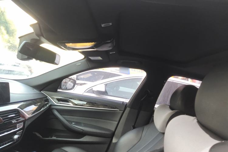 Used BMW 5 Series 2018 525Li M Sport Package
