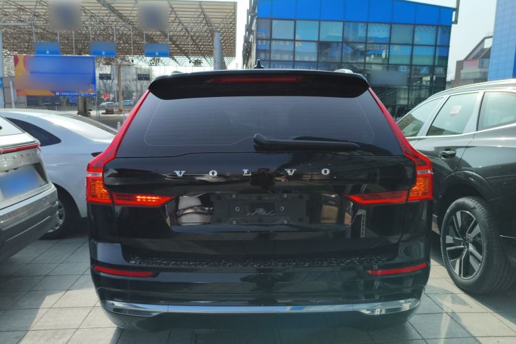 Used Volvo XC60 2024 B5 4x4 Smart Luxury Edition